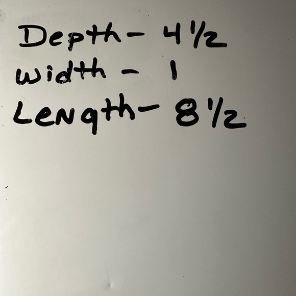 kenneth Cole womens wallet. - Picture 7 of 7